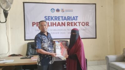 Dekan FKIP Pendaftar Pertama Bakal Calon Rektor USN Kolaka