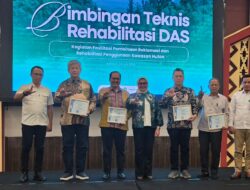 Antam Raih Penghargaan Terbaik II Rehabilitasi DAS Sulawesi Tenggara